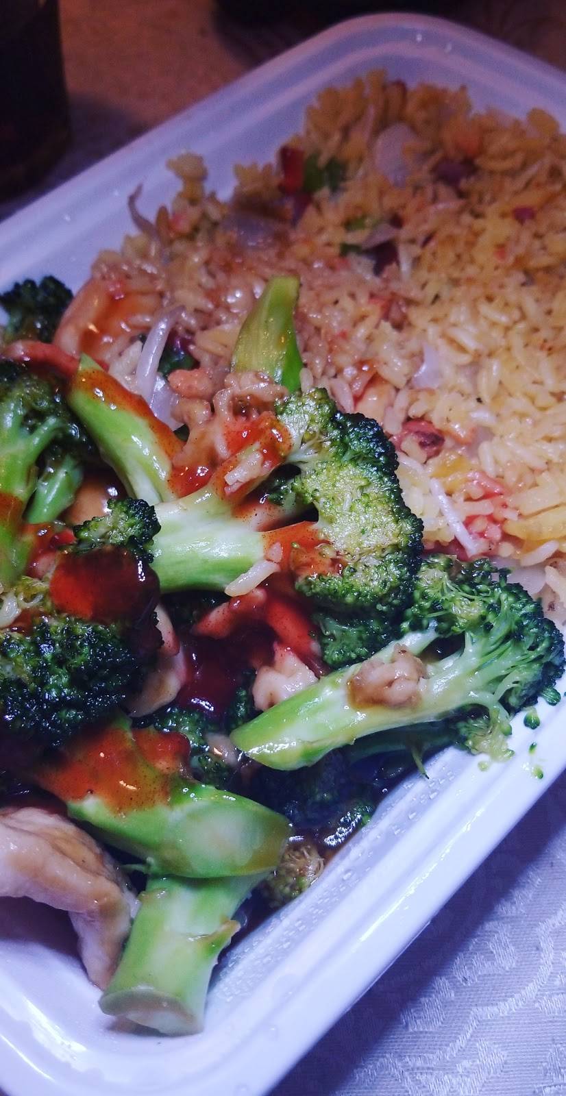 Best Food In Town | restaurant | 707 Pulaski Hwy # 101, Bear, DE 19701, USA | 3023287550 OR +1 302-328-7550