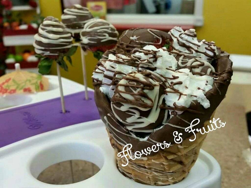 El Kantinflas Flowers and Fruits Shop | restaurant | 164 S Semoran Blvd, Orlando, FL 32807, USA | 4074867726 OR +1 407-486-7726