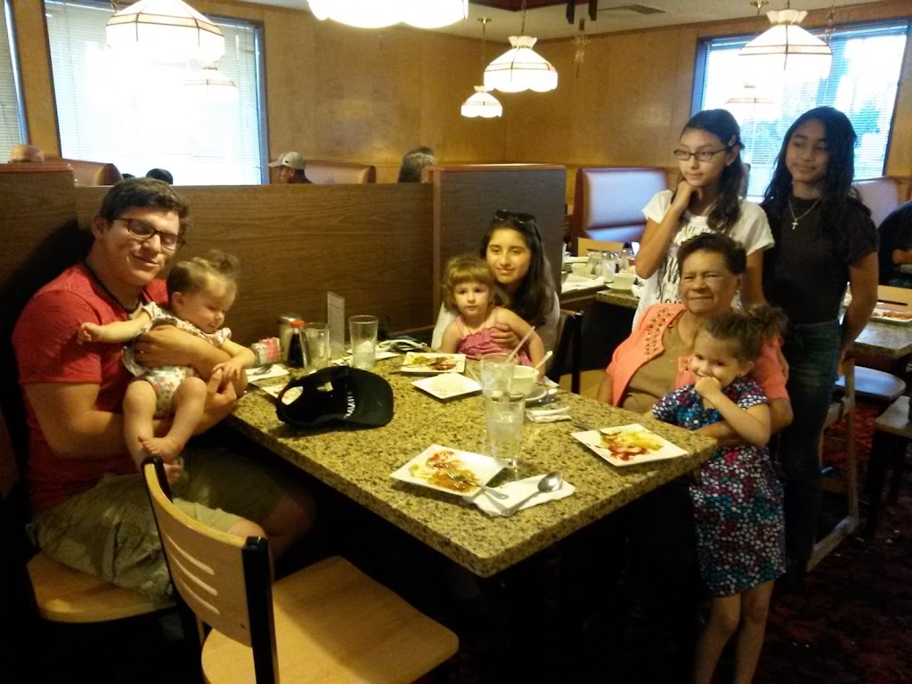 Golden Palace Restaurant | restaurant | 175 S Hwy 395, Hermiston, OR 97838, USA | 5415675151 OR +1 541-567-5151