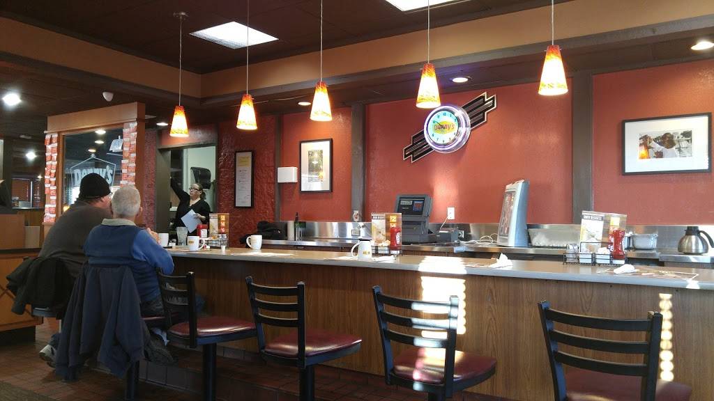 Dennys | restaurant | 5321 W Baltimore Pike, Clifton Heights, PA 19018, USA | 6102591283 OR +1 610-259-1283