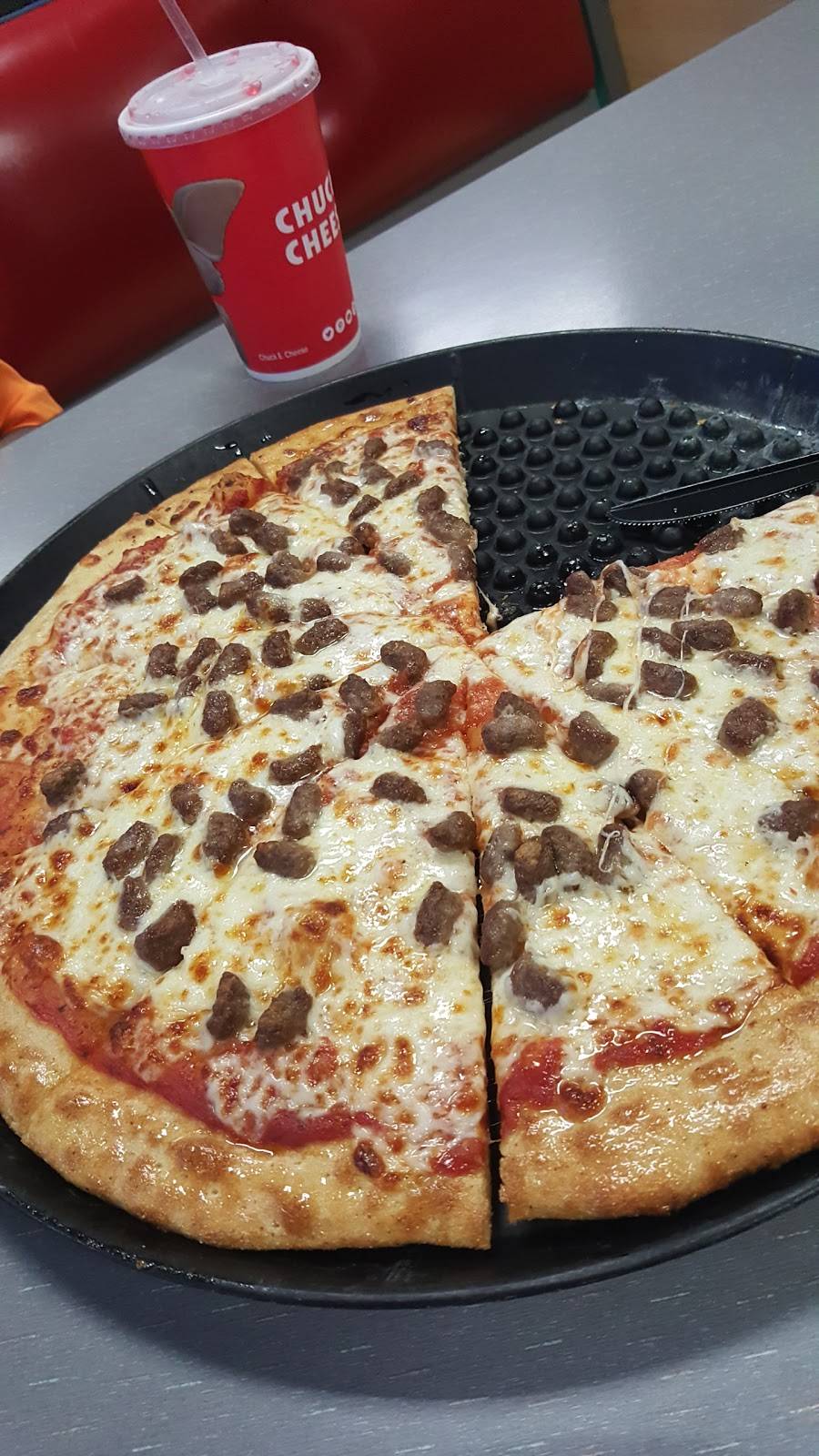 Chuck E. Cheeses | restaurant | 1830 W Fullerton Ave, Chicago, IL 60614, USA | 7738712484 OR +1 773-871-2484