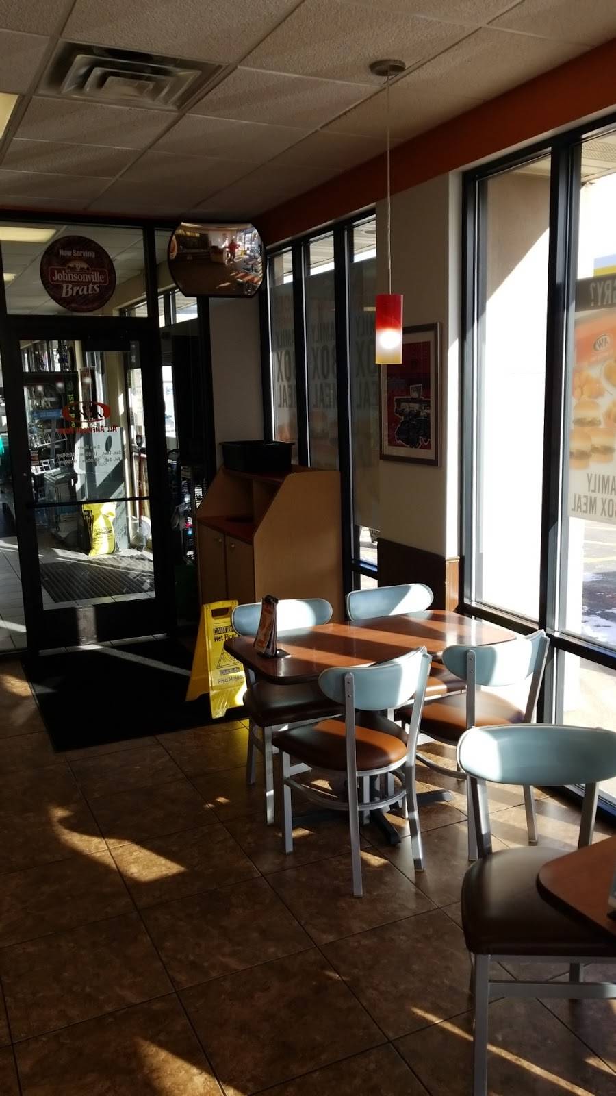 A&W Restaurant | restaurant | 3630 Riverside Dr, Green Bay, WI 54301, USA | 9203470314 OR +1 920-347-0314