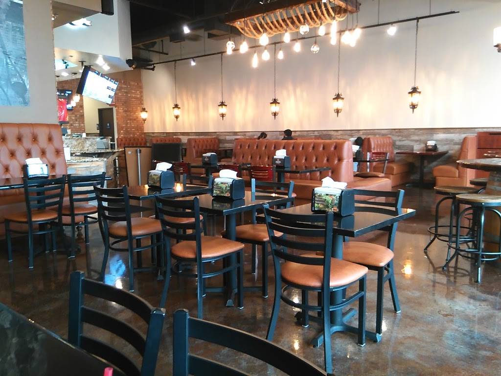 Famous Burgers & Brew | restaurant | 3101 Zinfandel Dr #132, Rancho Cordova, CA 95670, USA | 9164766192 OR +1 916-476-6192