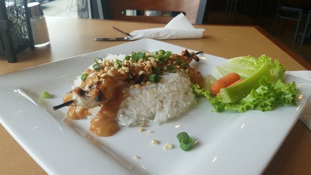 Johnny Oceans Grille | restaurant | 114 Oakway Center, Eugene, OR 97401, USA | 5413427994 OR +1 541-342-7994