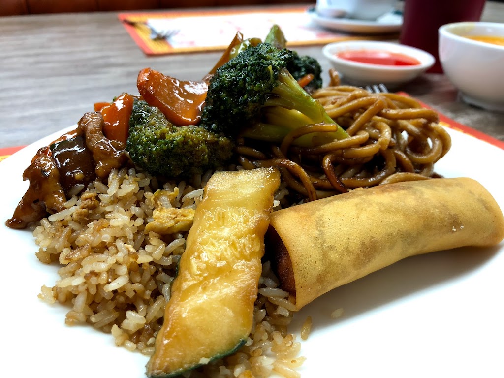 China House Restaurant | restaurant | 1240 US-20, Chadron, NE 69337, USA | 3084324080 OR +1 308-432-4080