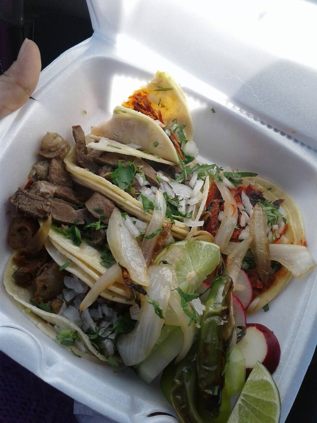 Taqueria El Fogon | restaurant | 1555 S Bluffview Dr, Wichita, KS 67218, USA | 3166810969 OR +1 316-681-0969