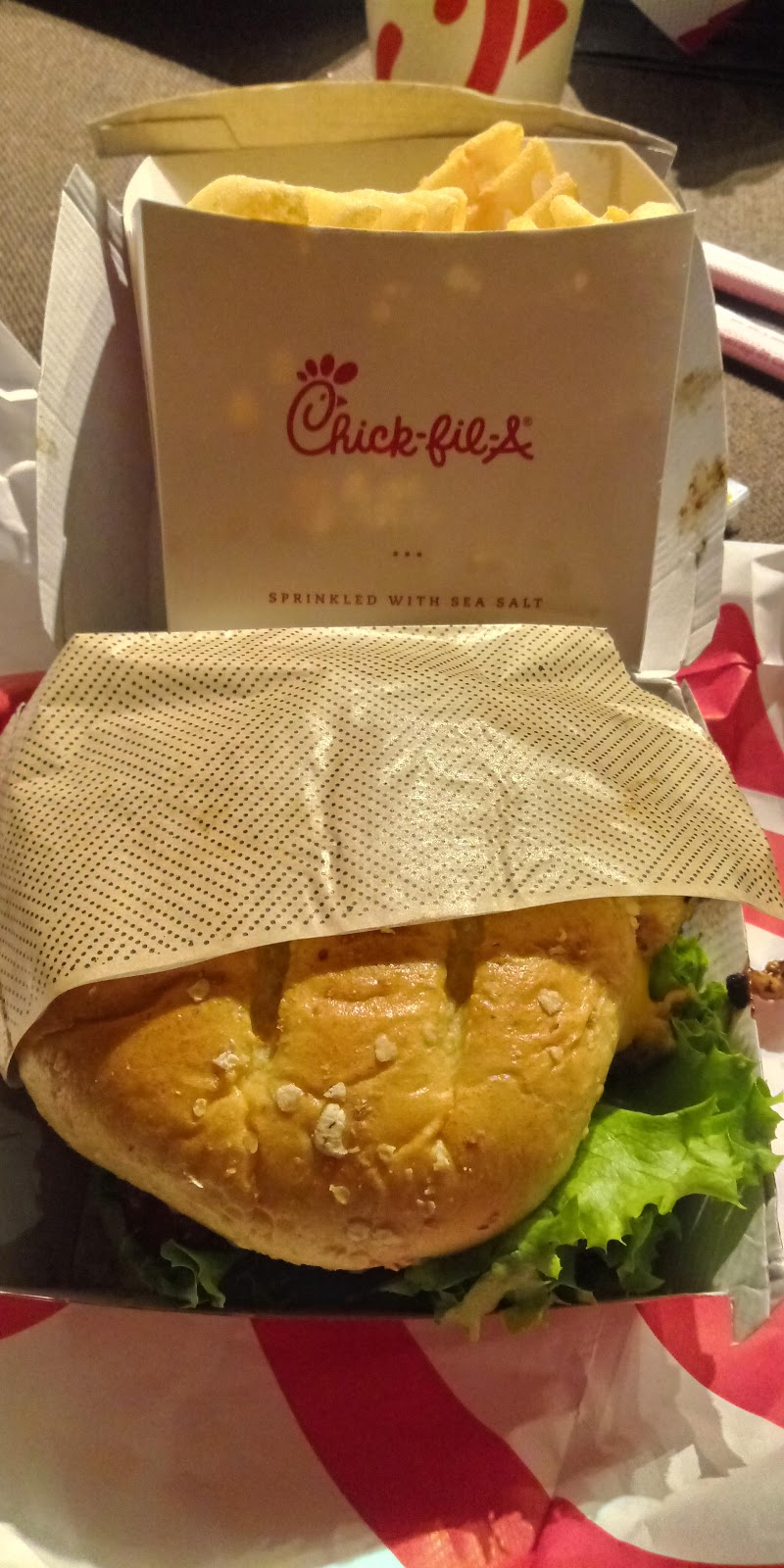 Chick-fil-A | restaurant | 4733 W 76th St, Chicago, IL 60652, USA | 7732842727 OR +1 773-284-2727