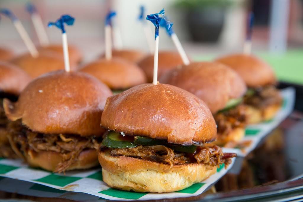 Zobo & Meesters | restaurant | 68703 Perez Rd, Cathedral City, CA 92234, USA | 7608326104 OR +1 760-832-6104