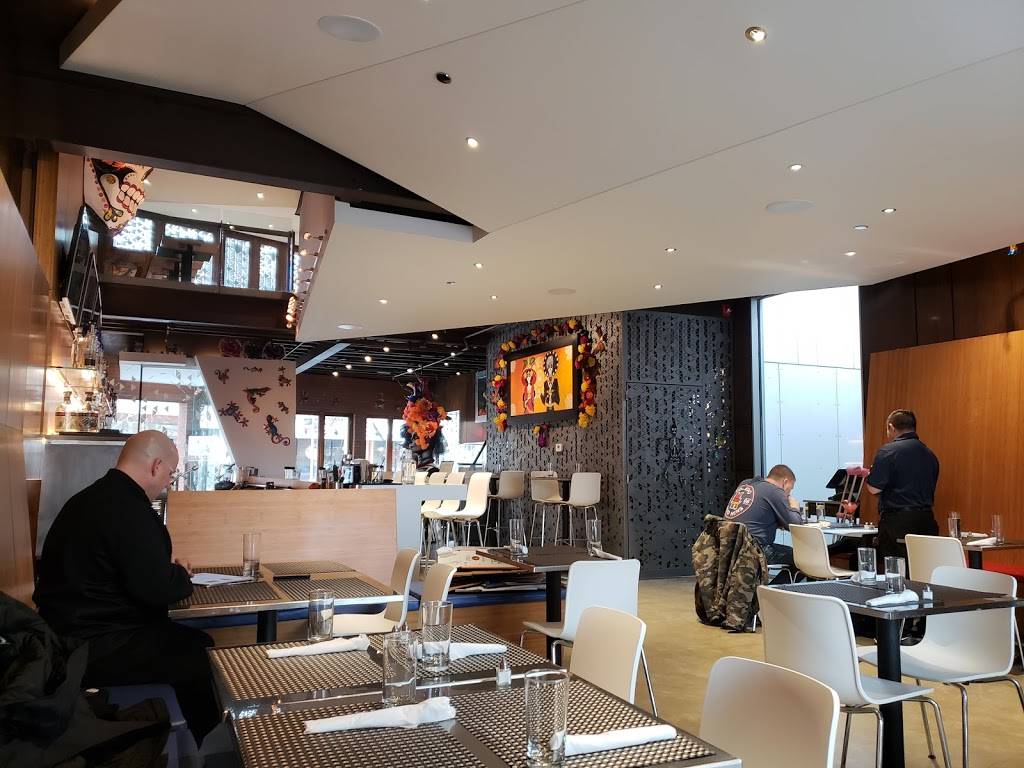 Blue Habanero - Street Tacos & Tequila | restaurant | 6416 Detroit Ave, Cleveland, OH 44102, USA | 2164651818 OR +1 216-465-1818