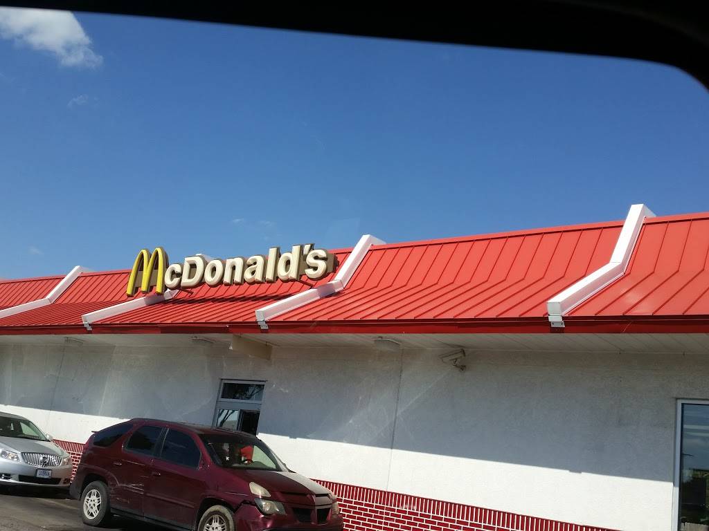 McDonalds | cafe | 7700 E 87th St, Kansas City, MO 64138, USA | 8163533900 OR +1 816-353-3900