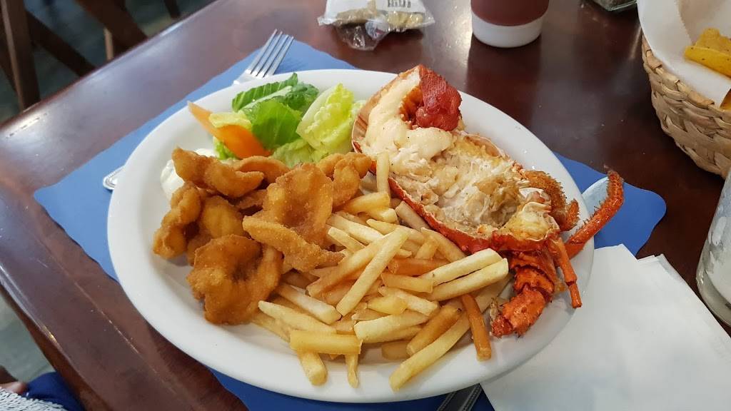 Sandras Restaurant | restaurant | Chinchorro 10, Puerto Nuevo, 22710 Rosarito Beach, B.C., Mexico | 016616141051 OR +52 661 614 1051