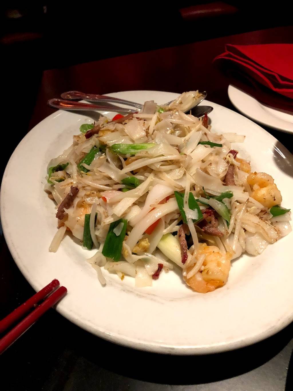 Genghis Cohen | restaurant | 740 N Fairfax Ave, Los Angeles, CA 90046, USA | 3236530640 OR +1 323-653-0640