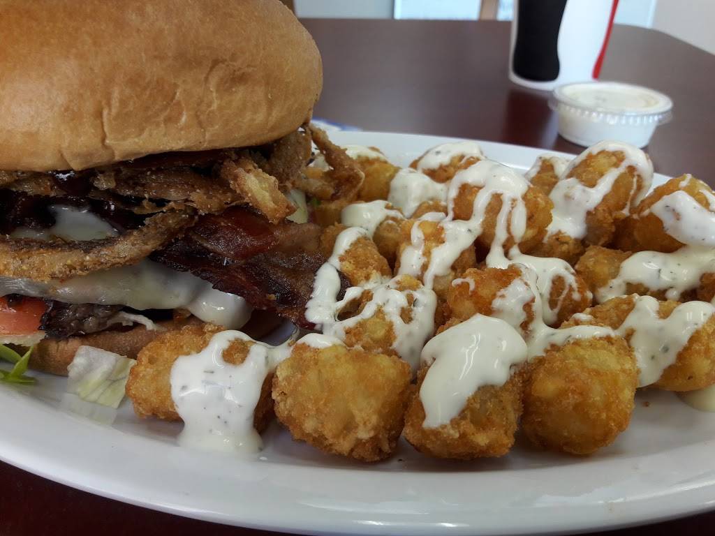 Willie J’s Burgers & More | restaurant | 2010 Club Center Dr, Sacramento, CA 95835, USA | 9162859379 OR +1 916-285-9379