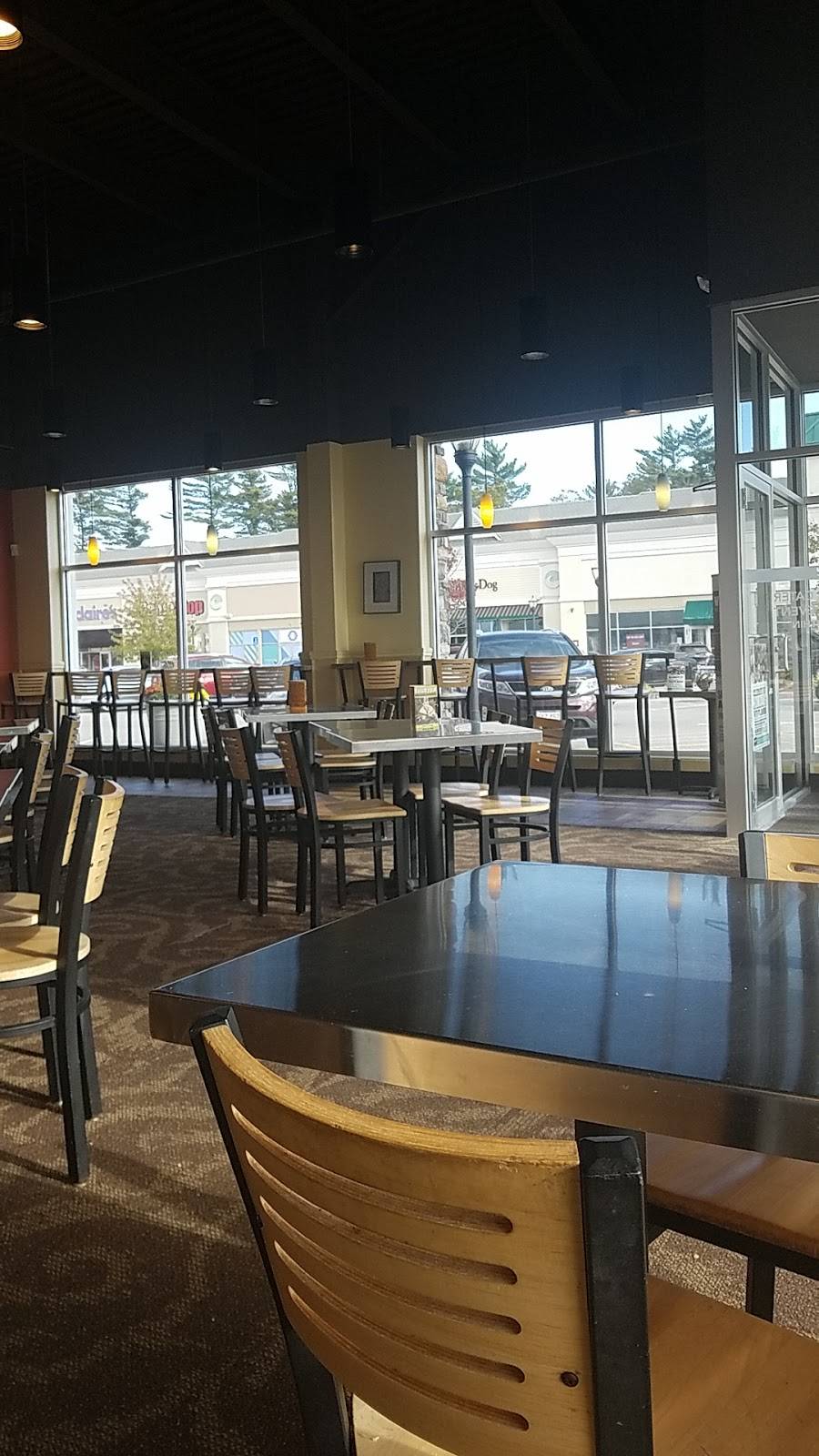 QDOBA Mexican Eats | restaurant | 2421 Cranberry Hwy Suite 304, Wareham, MA 02571, USA | 5082739925 OR +1 508-273-9925