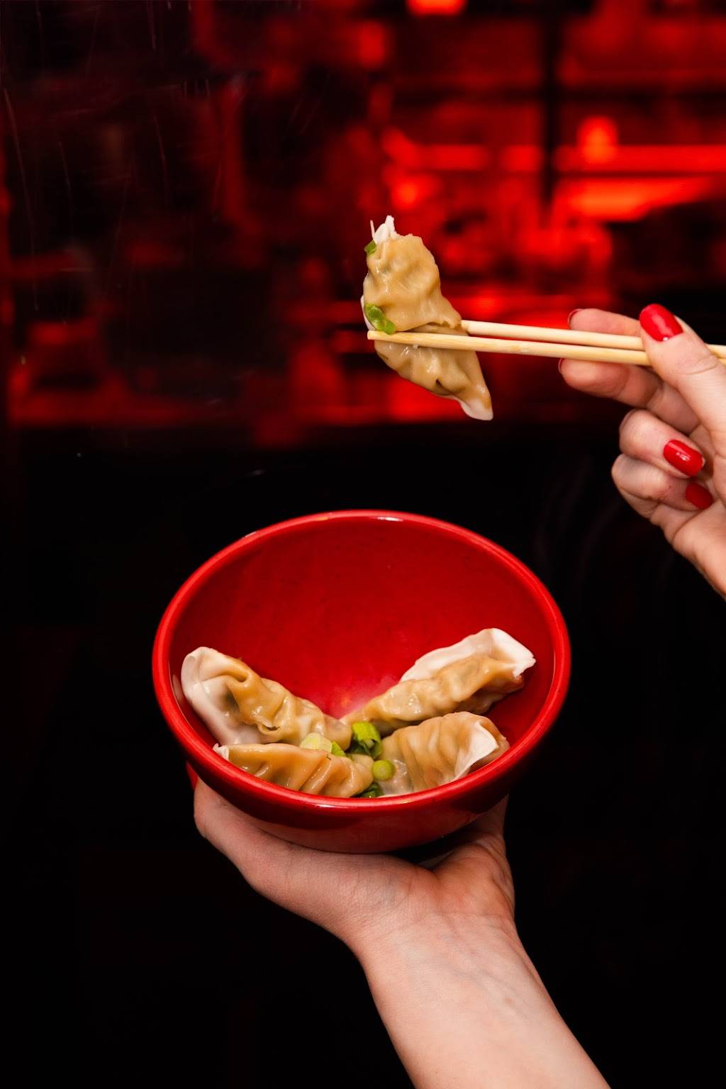 Wow Bao | restaurant | 46 E Chicago Ave, Chicago, IL 60611, USA | 7732795217 OR +1 773-279-5217