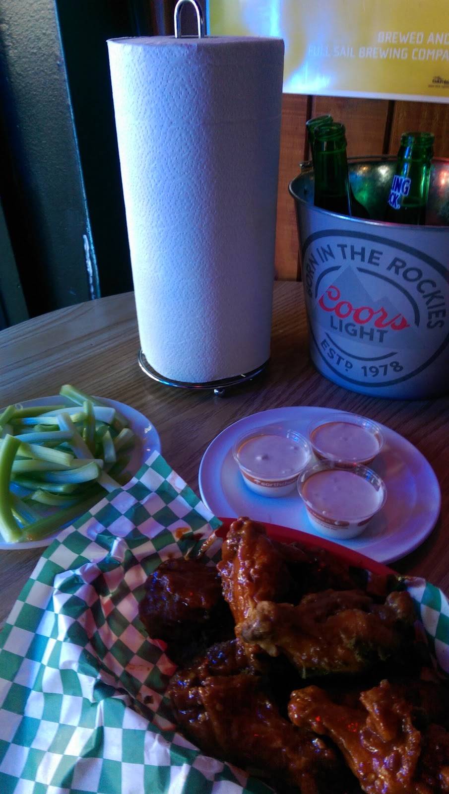 Fitzgeralds Sports Bar | restaurant | 5811 24th Ave NW, Seattle, WA 98107, USA | 2067069999 OR +1 206-706-9999