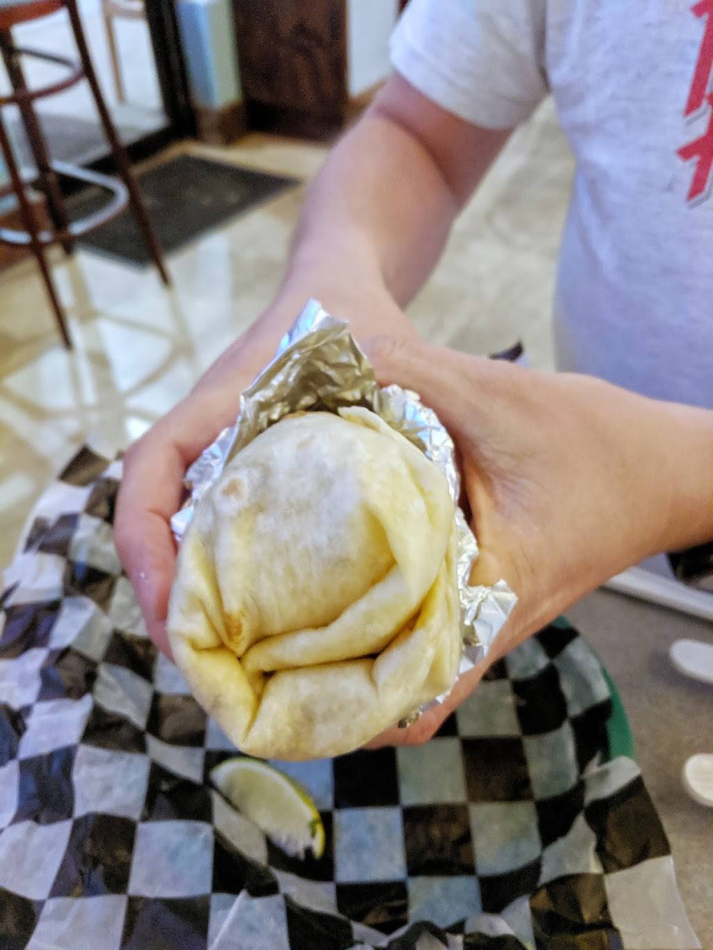 Pelons Baja Grill | restaurant | 738 W 22nd St #15, Norfolk, VA 23517, USA | 7579614673 OR +1 757-961-4673