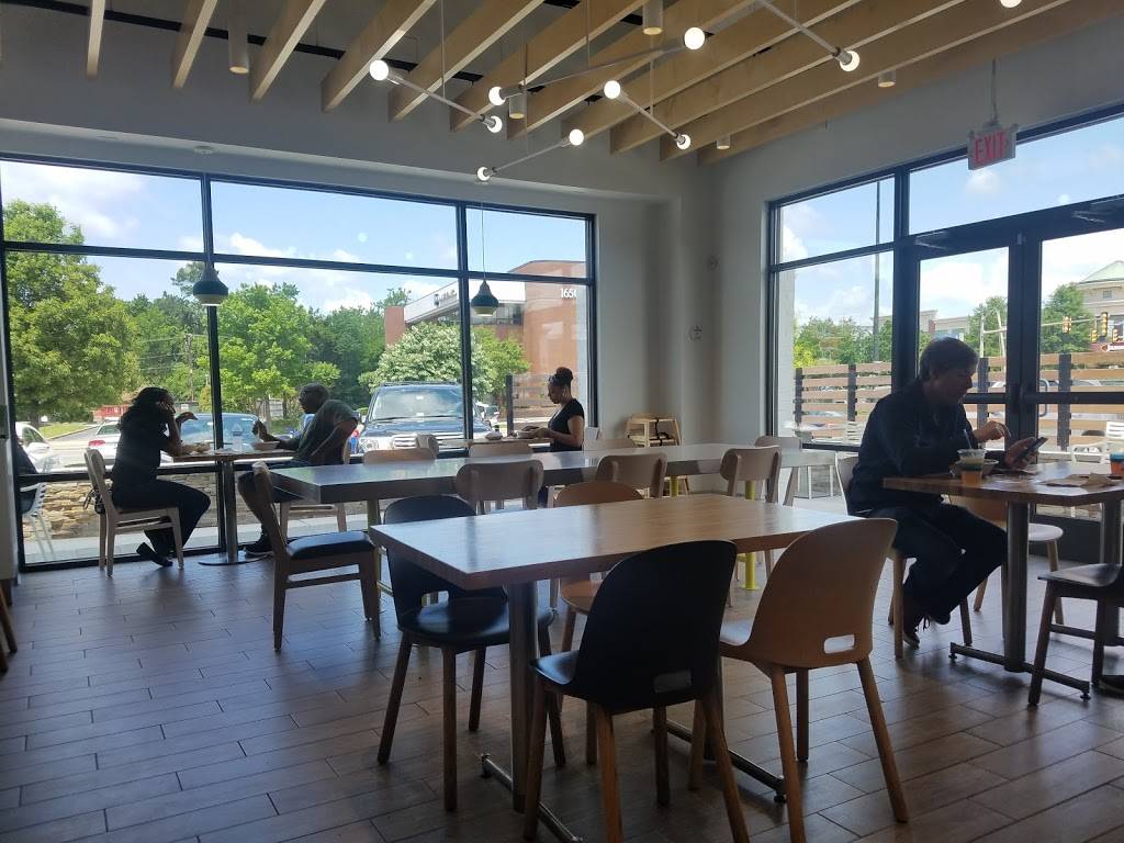 Chopt Creative Salad Co. | restaurant | 1601 Willow Lawn Dr, Richmond, VA 23230, USA | 8045627911 OR +1 804-562-7911