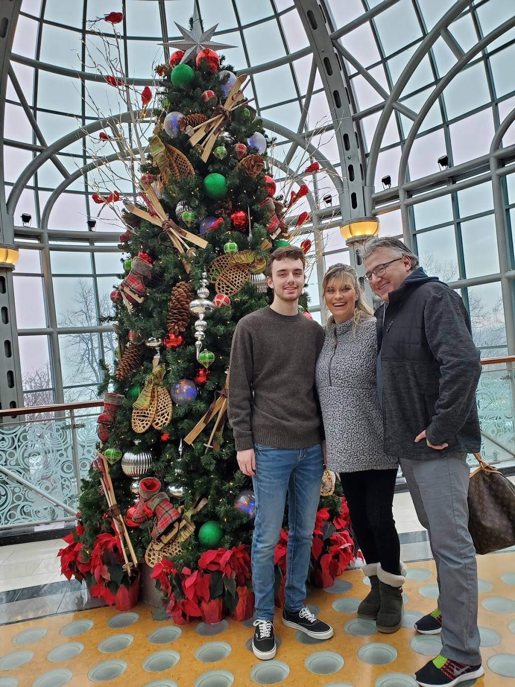 Neighborhood Bar and Grill | restaurant | 3964 Lockport Rd, Niagara Falls, NY 14305, USA | 7163712203 OR +1 716-371-2203