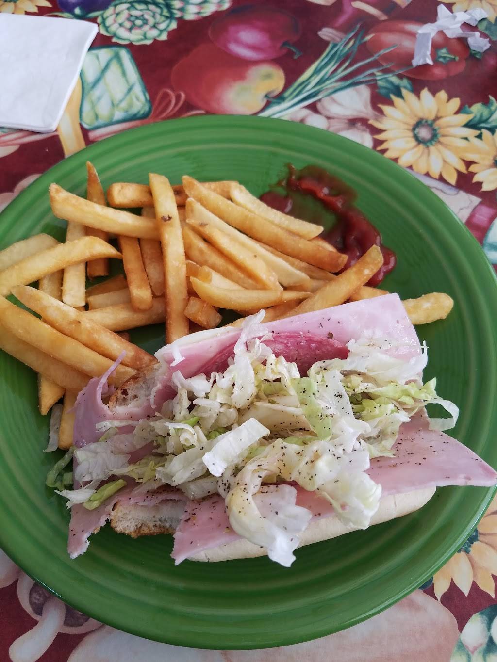 Marcos Restaurant & Pizzeria | restaurant | 1410 River Rd, Marietta, PA 17547, USA | 7174262210 OR +1 717-426-2210