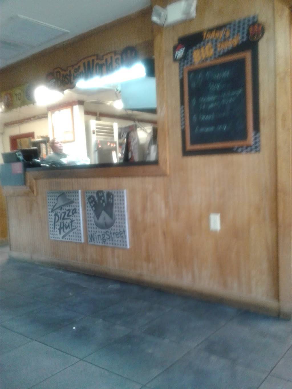 Pizza Hut | restaurant | 210 S Seton Ave, Emmitsburg, MD 21727, USA | 3014476672 OR +1 301-447-6672