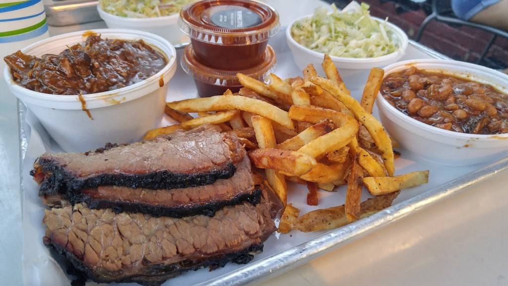 Smoque BBQ | restaurant | 3800 N Pulaski Rd, Chicago, IL 60641, USA | 7735457427 OR +1 773-545-7427