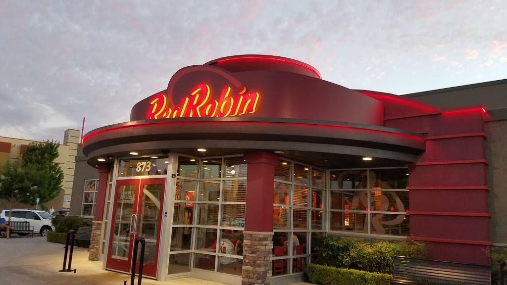 Red Robin Gourmet Burgers and Brews | restaurant | 873 Lifestyle St, Manteca, CA 95337, USA | 2098238000 OR +1 209-823-8000