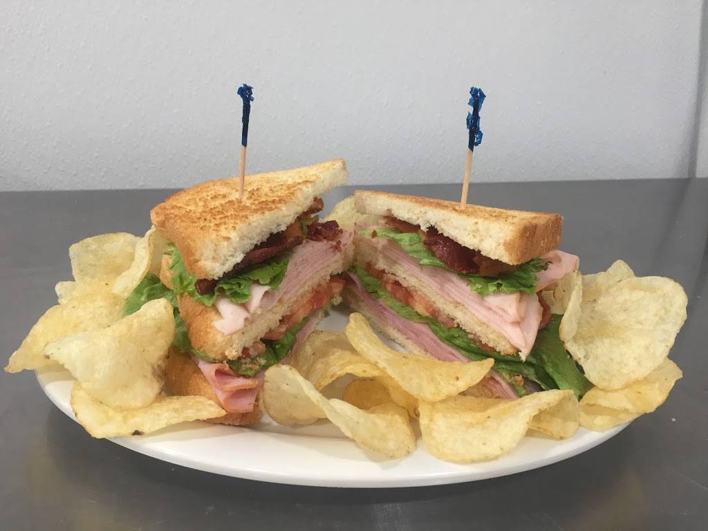 Twyla’s Restaurant and Bar | restaurant | 304 West Front St, La Monte, MO 65337, USA | 6606197009 OR +1 660-619-7009