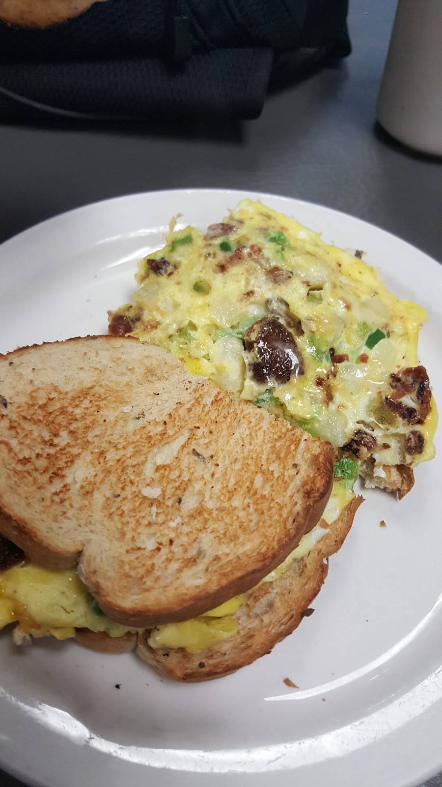 Central Coffee Shoppe | cafe | 530 Central Ave, St. Petersburg, FL 33701, USA | 7278211125 OR +1 727-821-1125