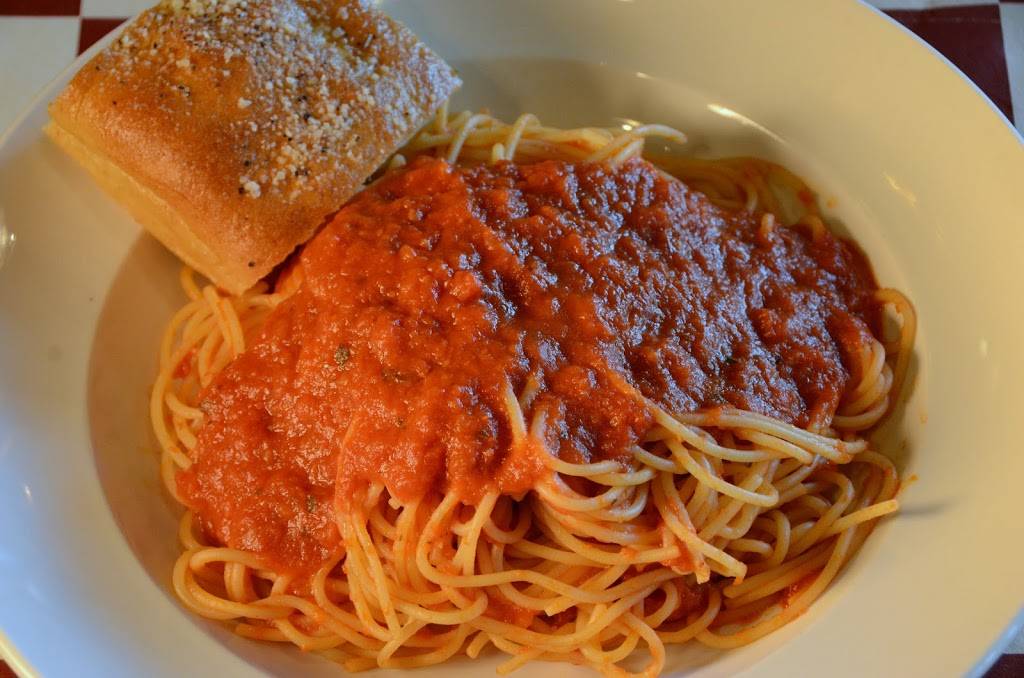 Giordanos | restaurant | 5311 S Blackstone Ave, Chicago, IL 60615, USA | 7739470200 OR +1 773-947-0200