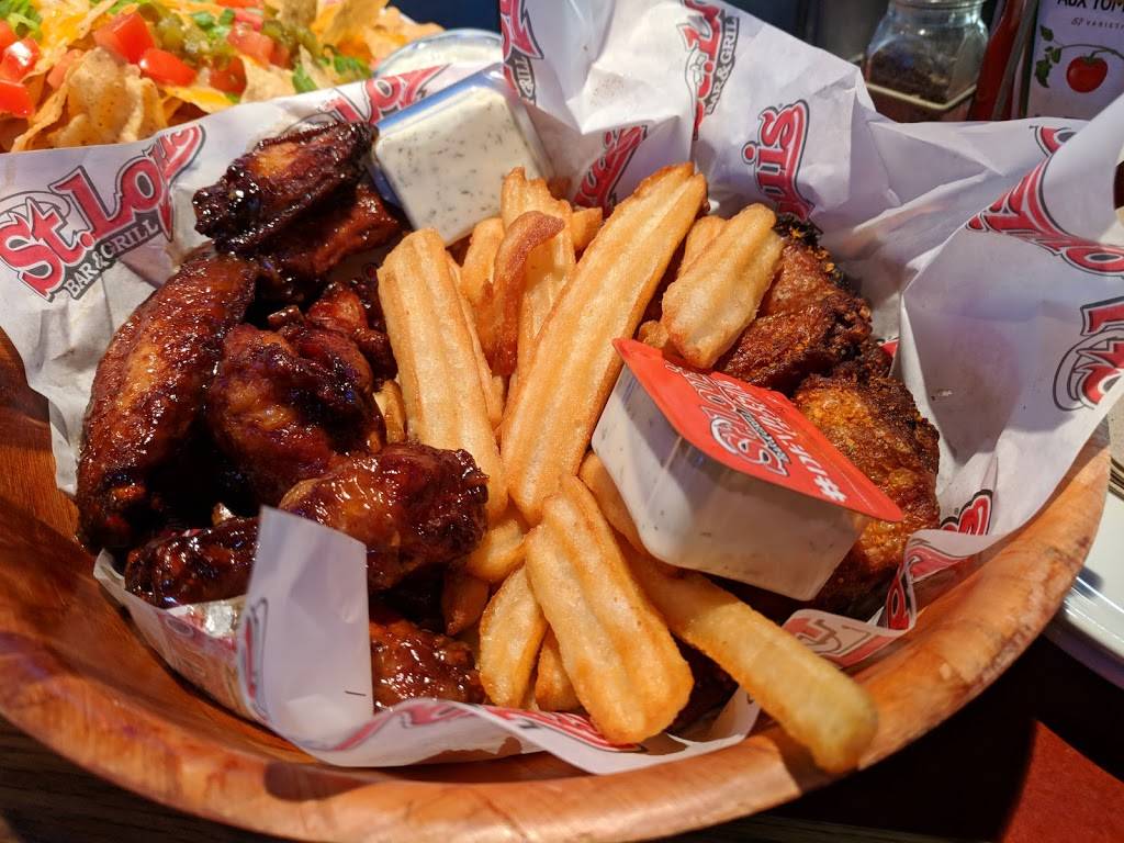 St. Louis Bar & Grill | restaurant | 10620 Yonge St Unit 16, Richmond Hill, ON L4C 3C8, Canada | 9057800183 OR +1 905-780-0183