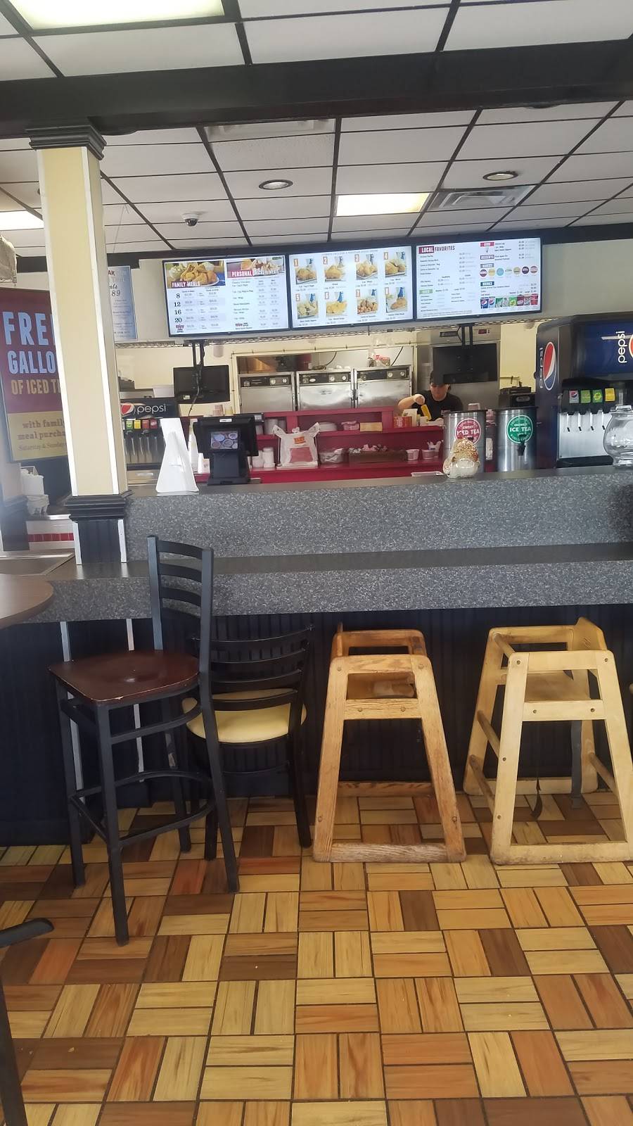 Lee’s Famous Recipe Chicken | restaurant | 762 US-27, Cynthiana, KY 41031, USA | 8582341067 OR +1 858-234-1067