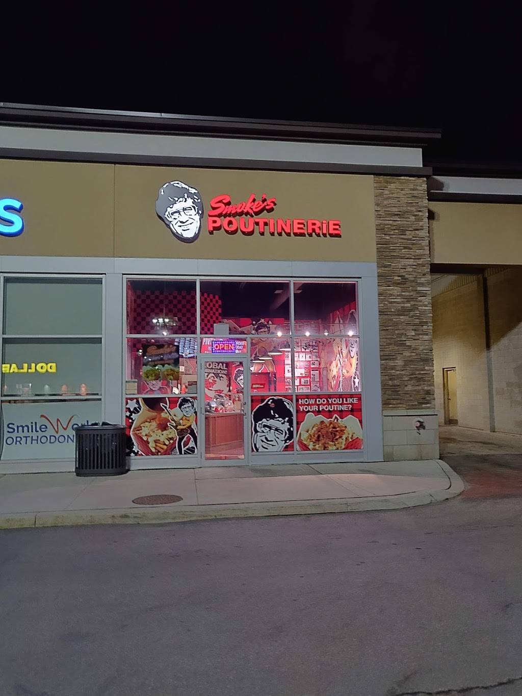 Smokes Poutinerie | restaurant | 85 Resolution Dr, Brampton, ON L6W 0A6, Canada | 9054502922 OR +1 905-450-2922