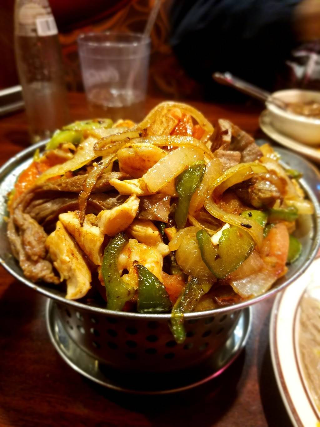 Casa Jimenez | restaurant | 411 Wilkerson Ave, Perris, CA 92570, USA | 9519407997 OR +1 951-940-7997