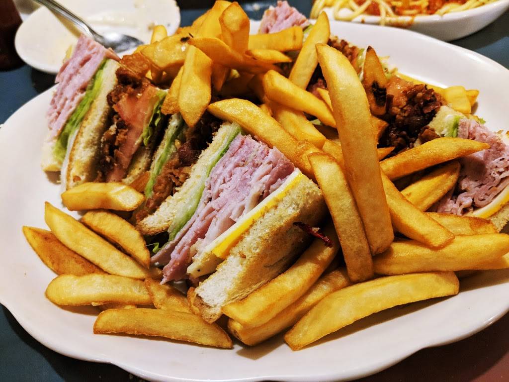 Riviera Restaurant & Cocktail | restaurant | 475 S Water St, Marine City, MI 48039, USA | 8107659030 OR +1 810-765-9030