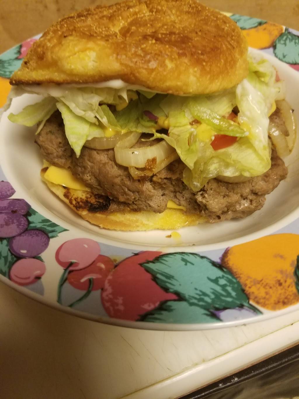 R & D One Stop Meals | restaurant | 11811 Seven Mile E, Detroit, MI 48205, USA | 3133559523 OR +1 313-355-9523