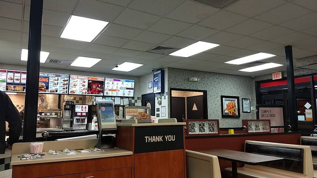 Burger King | restaurant | 916 2nd Ave E, Oneonta, AL 35121, USA | 2056255340 OR +1 205-625-5340