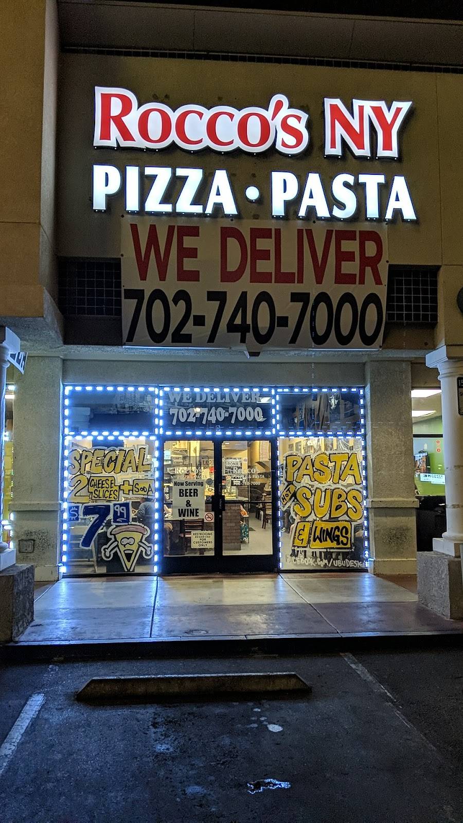 Roccos Pizza & Pasta | restaurant | 3999 S Las Vegas Blvd, Las Vegas, NV 89119, USA | 7027407000 OR +1 702-740-7000