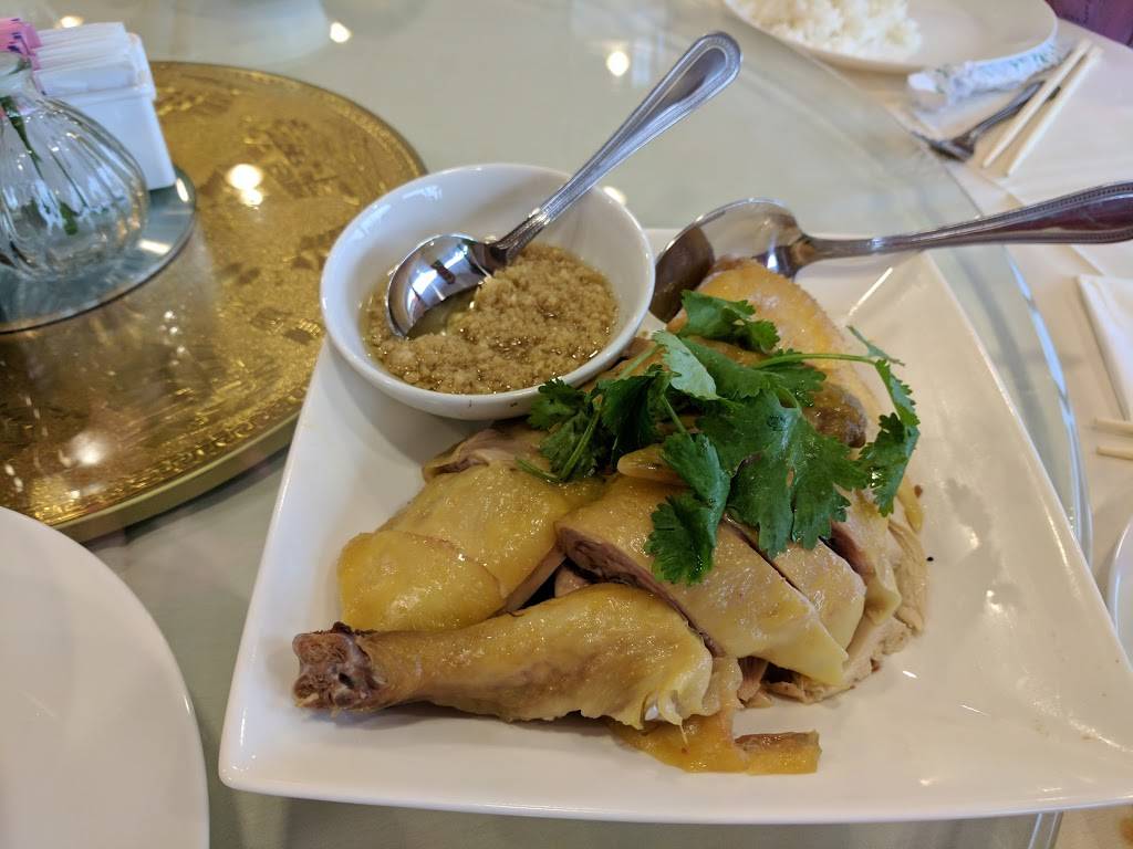 Zs Chinese Cuisine | restaurant | 5158 W Olive Ave, Glendale, AZ 85302, USA | 6239372299 OR +1 623-937-2299