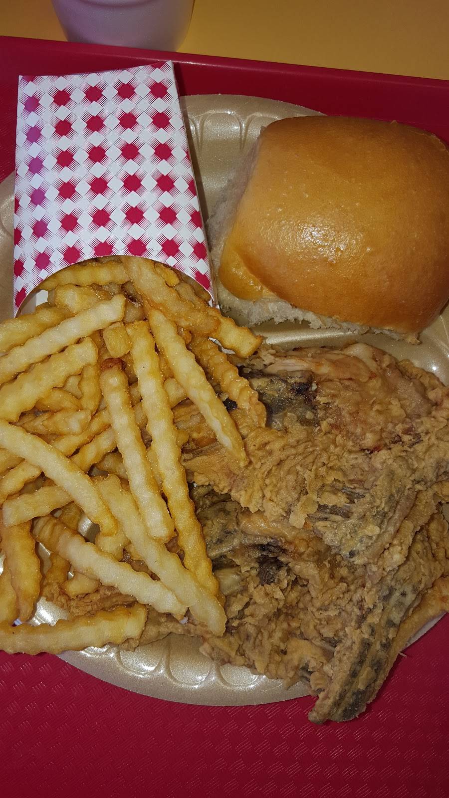 Bushs Chicken - Fairfield | restaurant | 680 US Hwy 84 W, Fairfield, TX 75840, USA | 9033899866 OR +1 903-389-9866