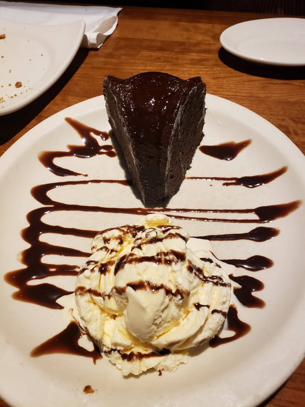 J. Alexanders Restaurant | restaurant | 7440 Orchard Lake Rd, West Bloomfield Township, MI 48322, USA | 2485388349 OR +1 248-538-8349