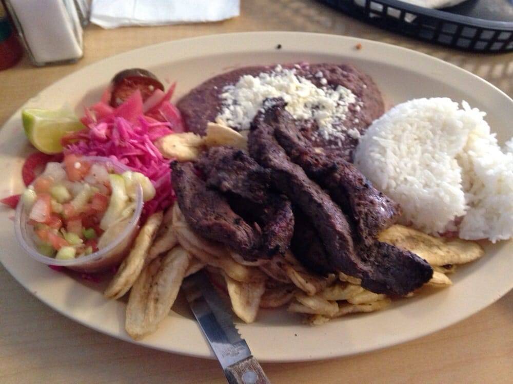 El Pollo Con Tajadas | restaurant | 12792 Veterans Memorial Dr, Houston, TX 77014, USA | 2818365854 OR +1 281-836-5854