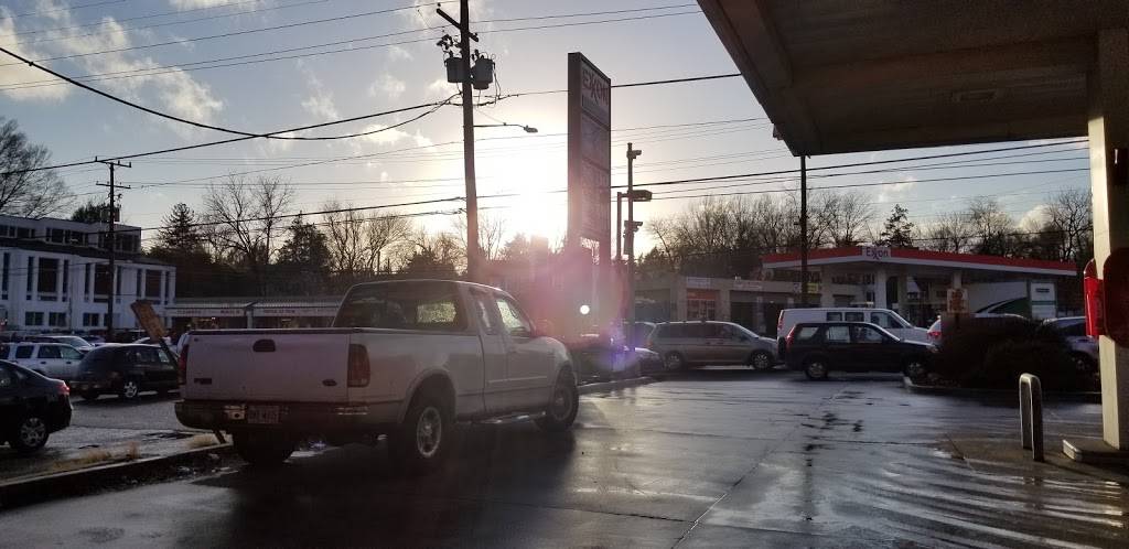 Heavenly Wings | restaurant | 9331 Georgia Ave, Silver Spring, MD 20910, USA | 2406607558 OR +1 240-660-7558