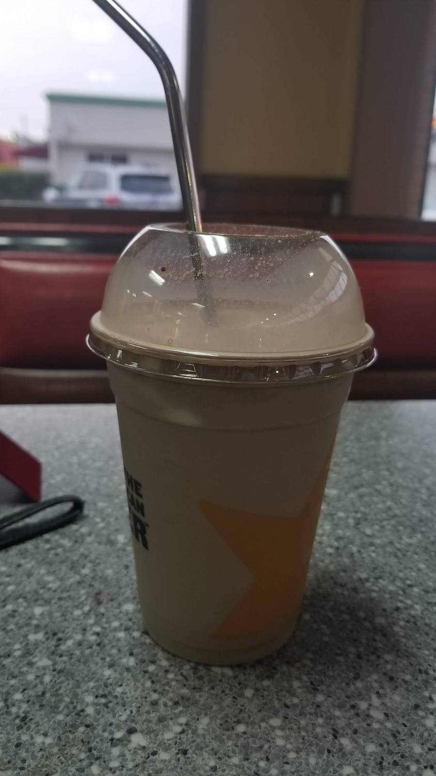 Carls Jr | restaurant | 790 N Lake Ave, Pasadena, CA 91104, USA | 6267919837 OR +1 626-791-9837