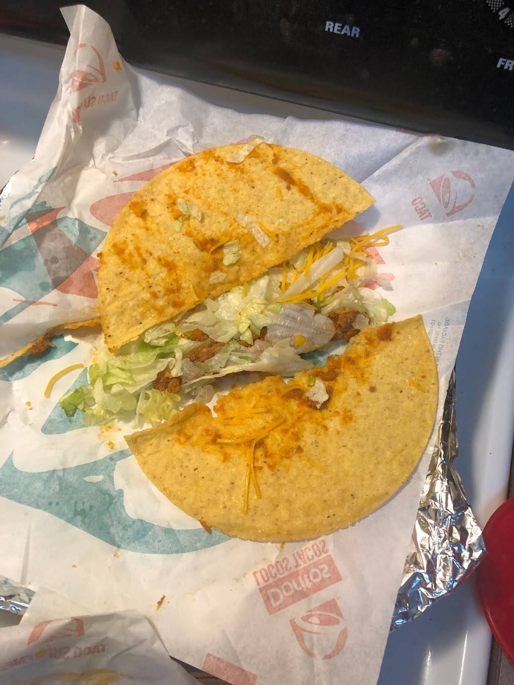 KFC | restaurant | 4210 S Noland Rd, Independence, MO 64055, USA | 8163734707 OR +1 816-373-4707