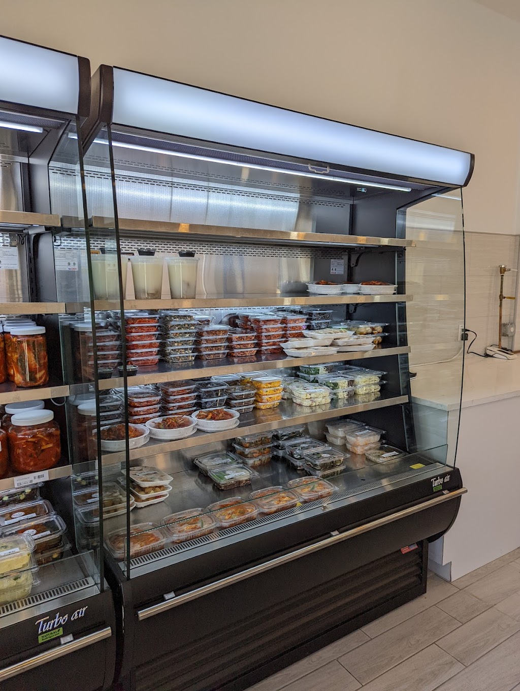 J&CH Mat Sa Lang | restaurant | 198-195 47th Ave, Queens, NY 11358, USA | 6467123007 OR +1 646-712-3007