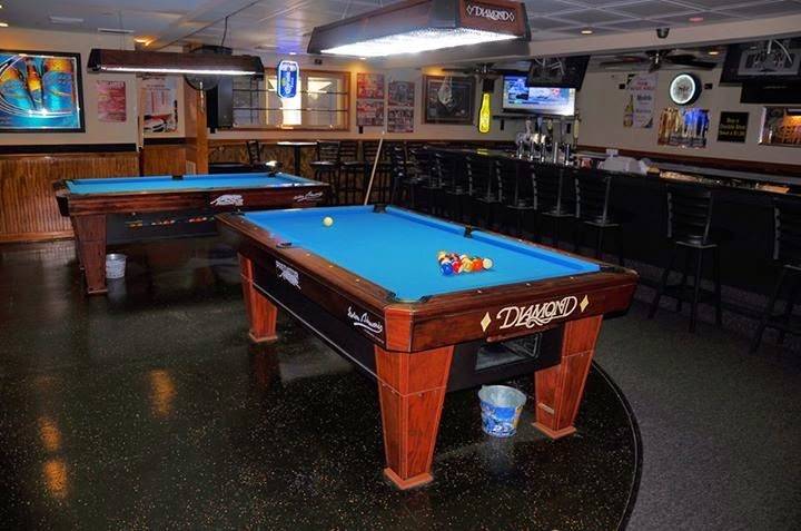 Hide-A-Way Tavern | restaurant | 263 White Horse Ave, Clementon, NJ 08021, USA | 8563463909 OR +1 856-346-3909