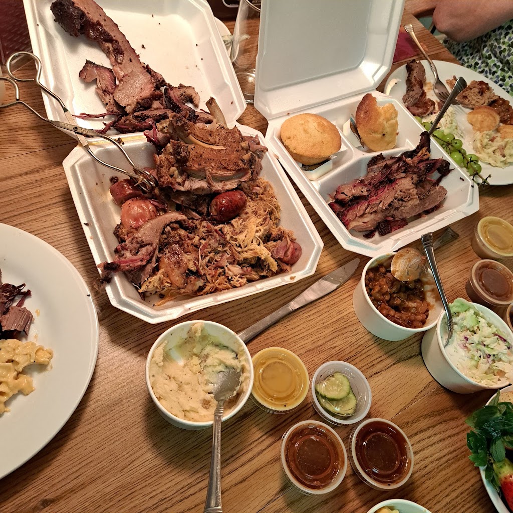 Big Nates Family BBQ | restaurant | 6750 E Main St #101, Mesa, AZ 85205, USA | 4806343153 OR +1 480-634-3153