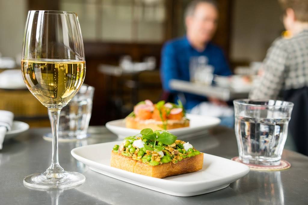 Saint Genevieve | restaurant | 5003 Bryant Ave S, Minneapolis, MN 55419, USA | 6123534843 OR +1 612-353-4843