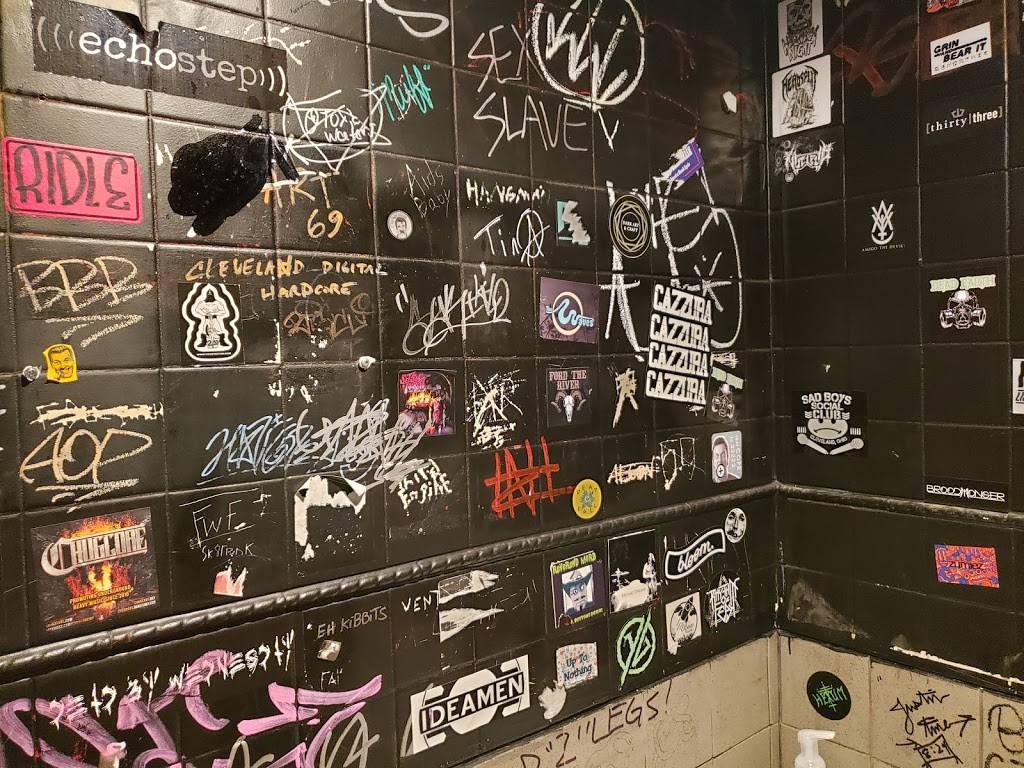 The Foundry Concert Club | restaurant | 11729 Detroit Ave, Lakewood, OH 44107, USA | 4406375483 OR +1 440-637-5483